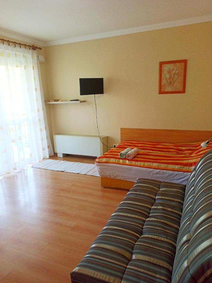 Premium Apartman ไฮจ์ดุสโซบอสโล ภายนอก รูปภาพ